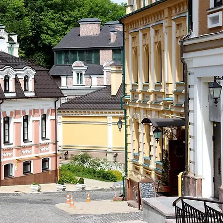 Gonchar Hotel-2