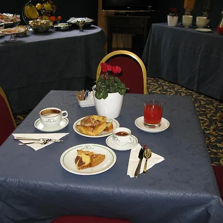 York Hotel-2