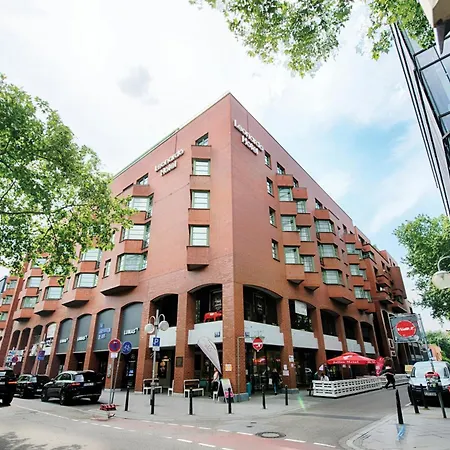 Leonardo Hotel Mannheim City Center-3