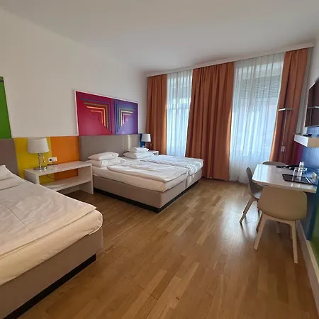 Hotel Caroline-2