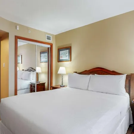 Whistler Peak Lodge-3