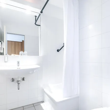 Holiday Inn - The Niu, Blade Solingen By Ihg-3