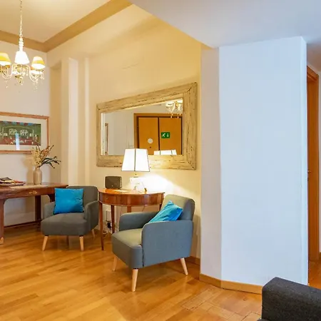 Le Suites Di Tevere Home-3