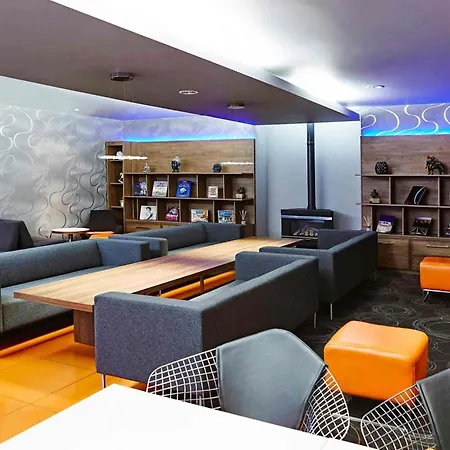Novotel London Waterloo-3