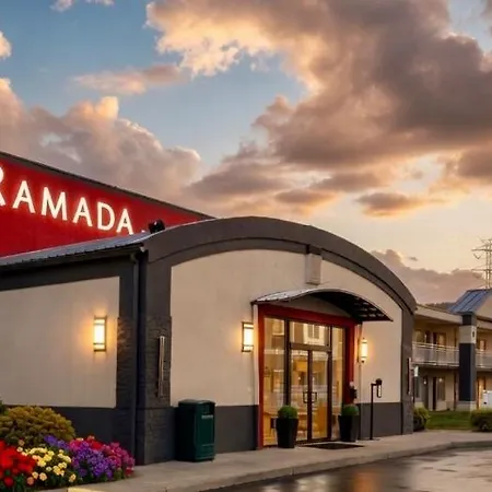 Ramada By Wyndham Harrisonburg-2