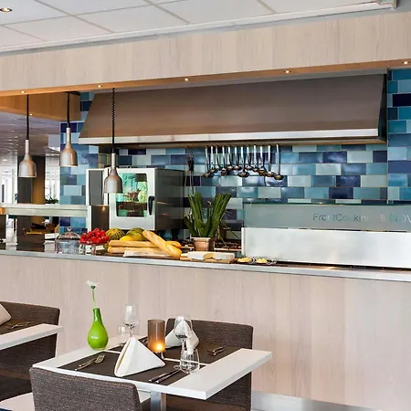 Novotel Maastricht-3