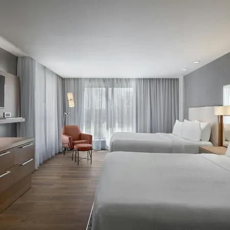 Courtyard By Marriott Hershey Chocolate Avenue-2