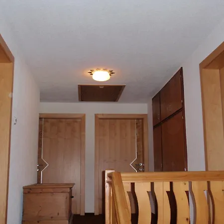 Haus Larcher-2