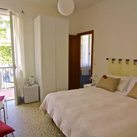 Camere Fontanavecchia-3