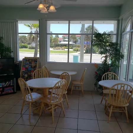 Seascape Inn - Daytona Beach Shores-2