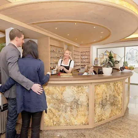 Hotel Berghof-3