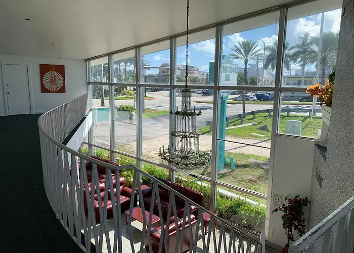 International Inn On The Bay