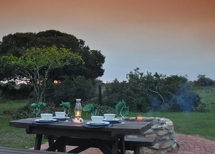 De Hoop Collection - Village Cottages