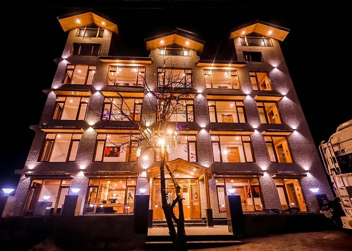 Hotel Smugglers Mountain View - Central Heated & Air Cooled