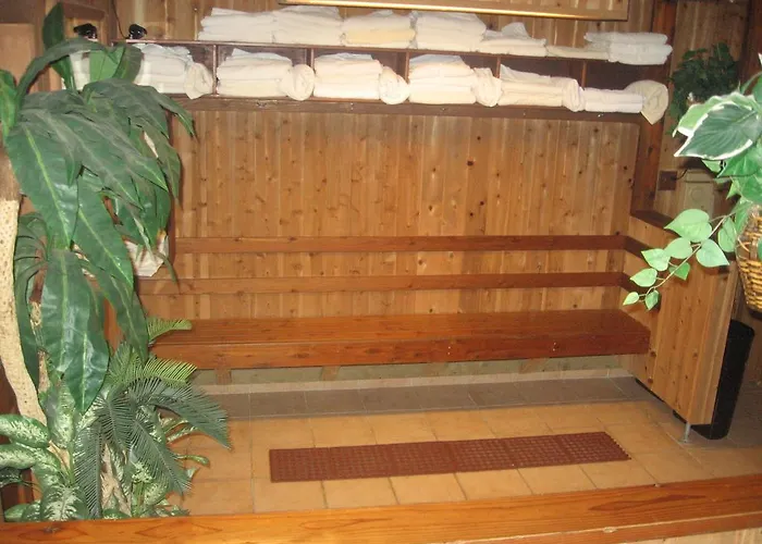 New Summit Inn