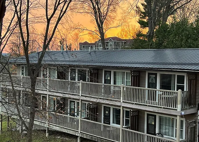 Inn At The Falls