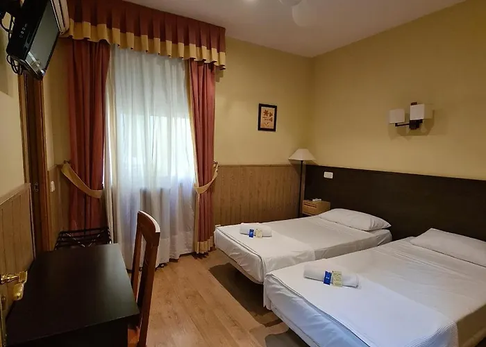 Hostal Oporto Madri