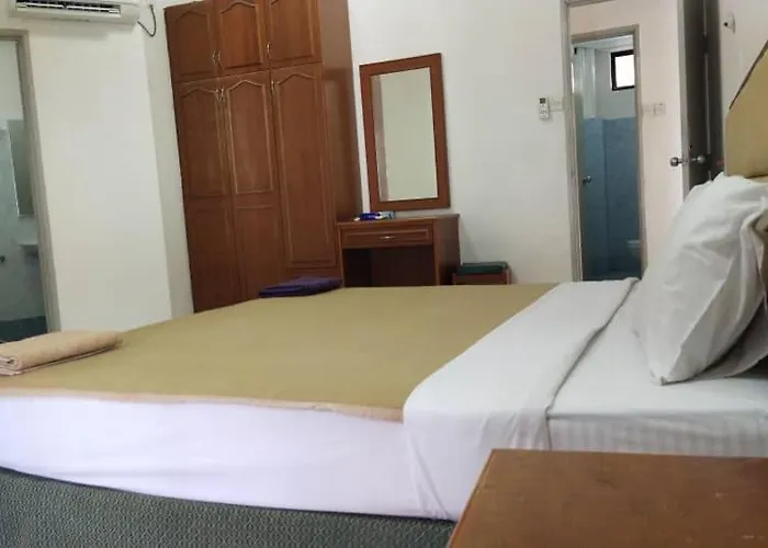 Marina Cove Resort
