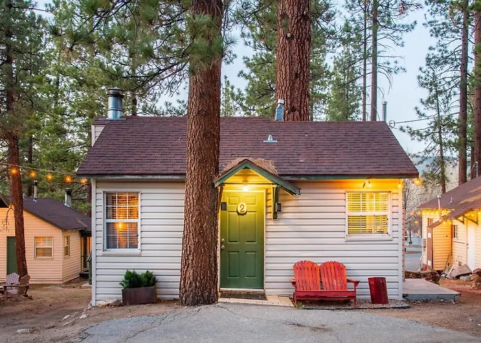 Lakewood Cabins