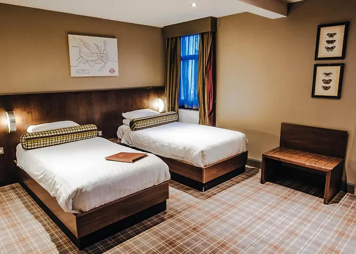 Lynnhurst Hotel