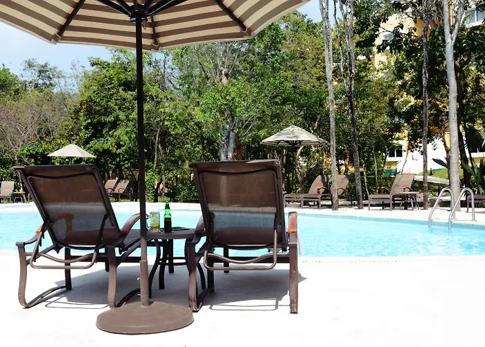 Courtyard By Marriott Cancun Airport