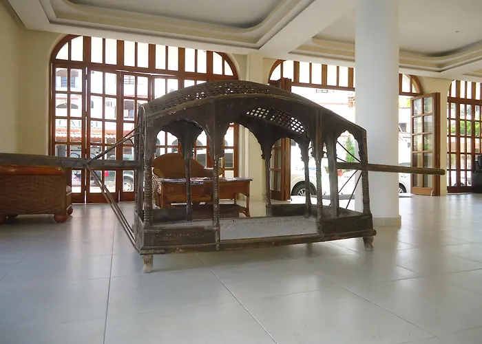 Hotel Caracol Plaza