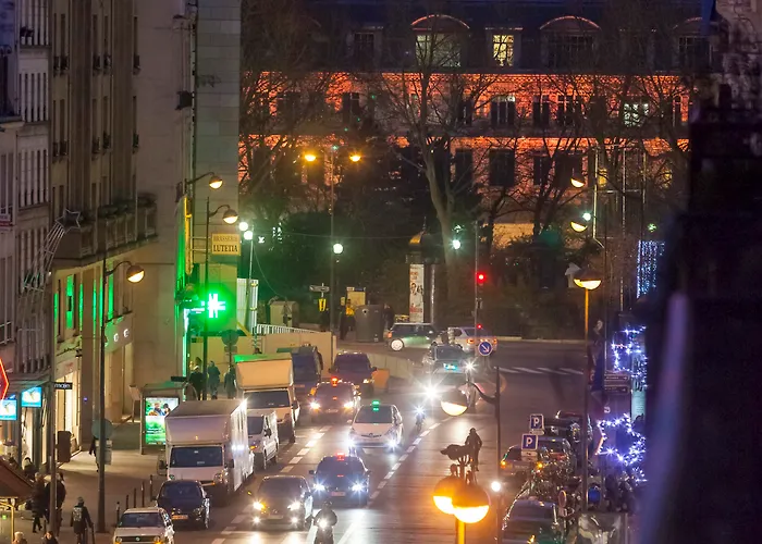 Hotel La Folie Des Pres - Saint-Germain-Des-Pres Paris
