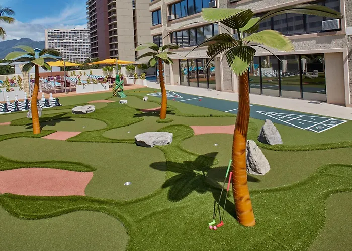 Holiday Inn Express Waikiki By Ihg