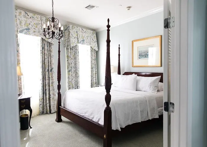 Bienville House Hotel New Orleans