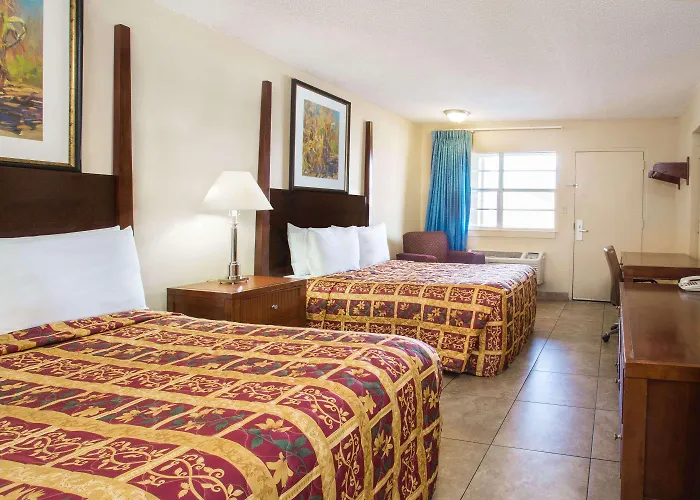 Knights Inn Orlando