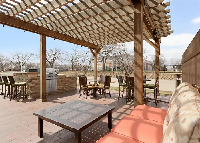 Homewood Suites By Hilton Toledo-Maumee