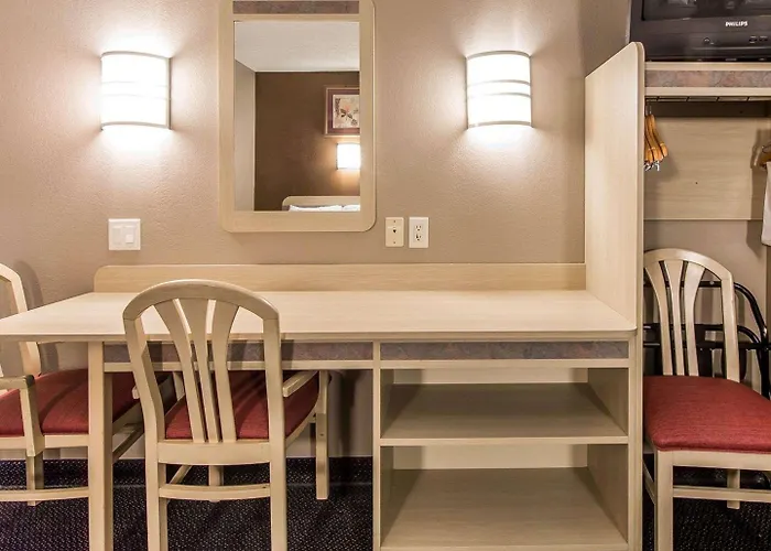 Econo Lodge Morristown