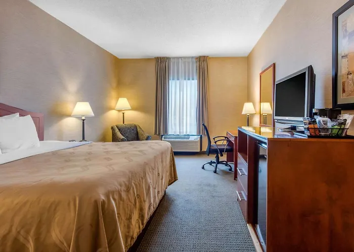 Quality Inn & Suites Benton - Draffenville