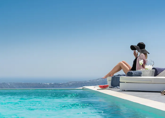 Mythical Blue Luxury Suites (Adults Only)