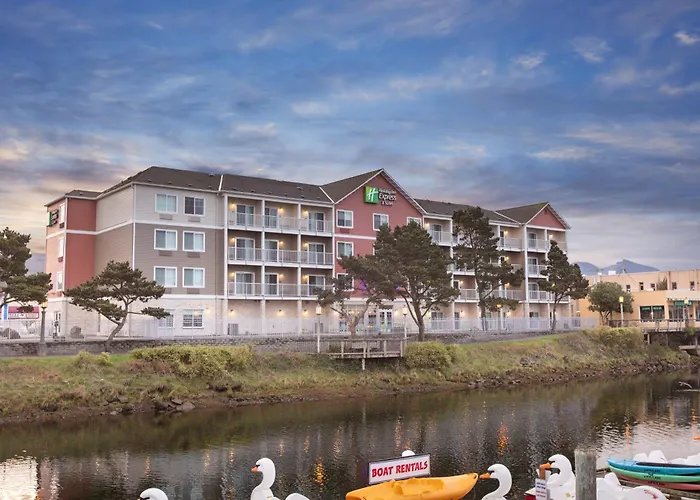 Holiday Inn Express Hotel & Suites Seaside Convention Center By Ihg