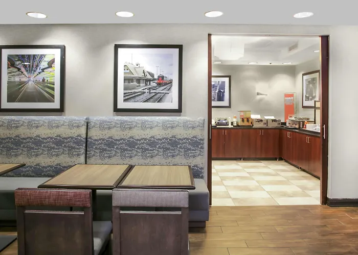 Hampton Inn Chicago Elgin / I-90