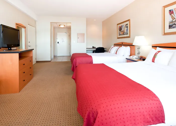 Holiday Inn Hotel & Suites Osoyoos By Ihg