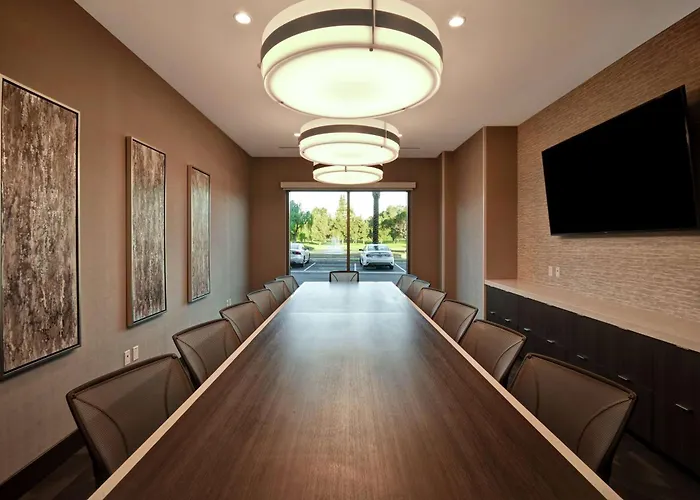 Home2 Suites By Hilton Los Angeles Montebello