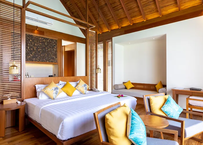 Furaveri Maldives - Complimentary Round-Trip Seaplane Transfer For Two For A Minimum Of 5 Nights Or More For Stays 1St May 2026 To 23Rd December 2026