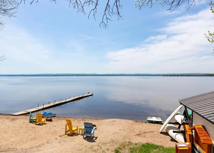 Greystone On Golden Lake