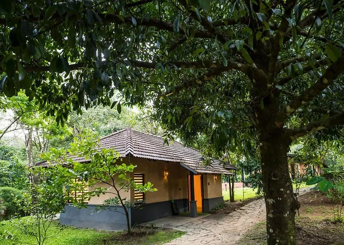 Klov Resort & Spa