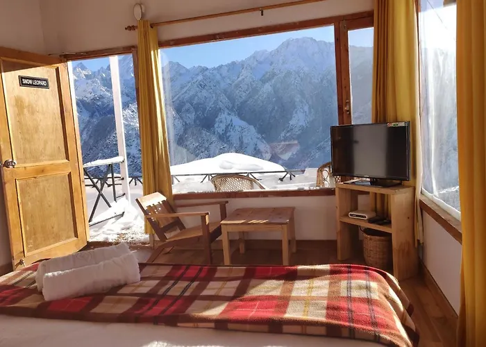 Mountain Rover Auli Resort