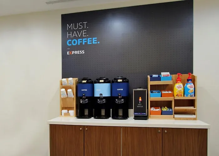 Holiday Inn Express & Suites La Porte, An Ihg Hotel