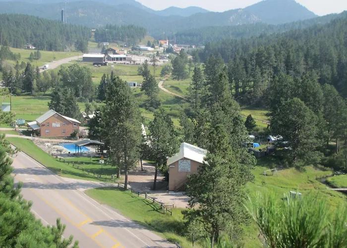 Black Hills Motel At Quail'S Crossing
