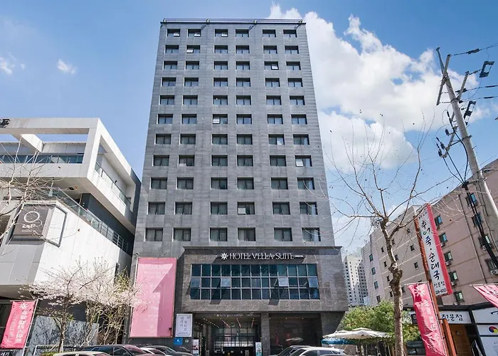 Vella Suite Hotel