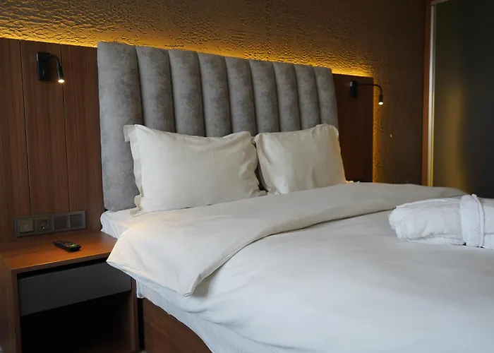 Hotel Kirci Termal & Spa