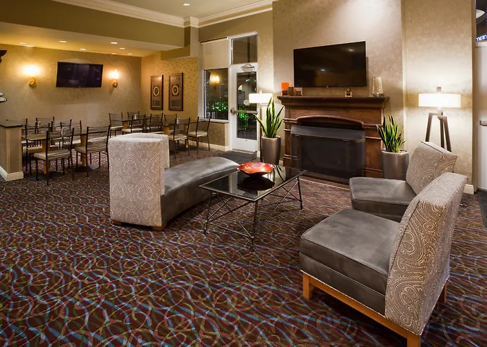 Holiday Inn Hotel & Suites Maple Grove Northwest Minneapolis-Arbor Lakes By Ihg