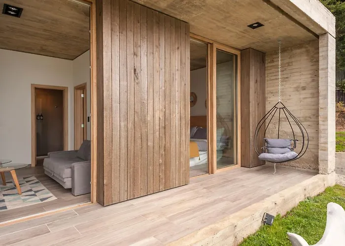 Waone Lake Homes