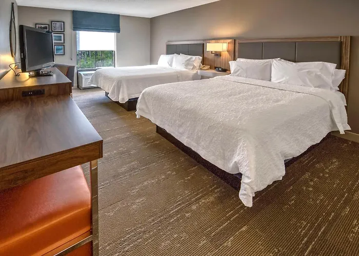 Hampton Inn & Suites Fort Myers Estero
