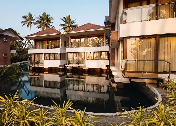 Lake Canopy Alleppey